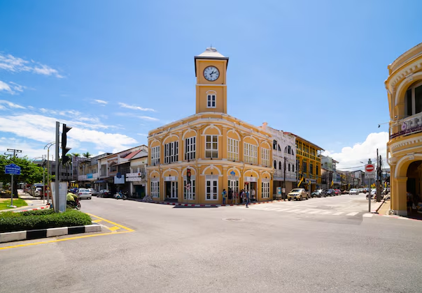 ในเมืองภูเก็ต