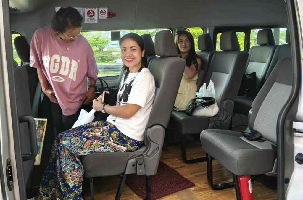 เช่ารถตู้ สนามบินภูเก็ต